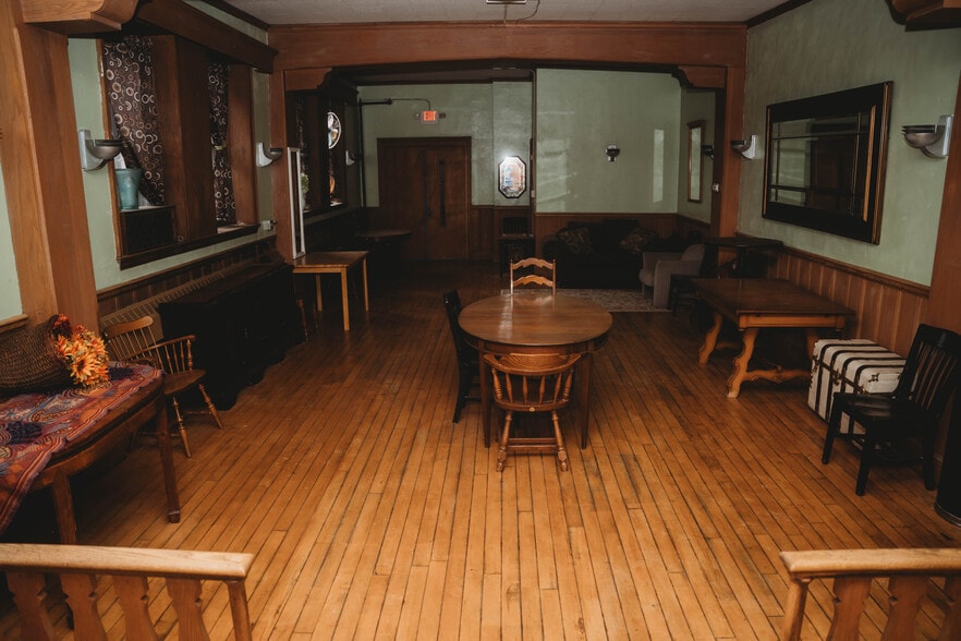 More Photos Of 501 Prospect St, Beloit Religious Facility For Lease