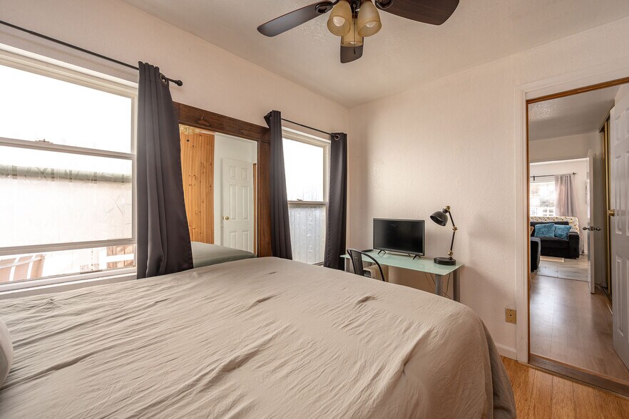 More Photos Of 830-832 Pismo Ct, San Diego Apartments For Sale