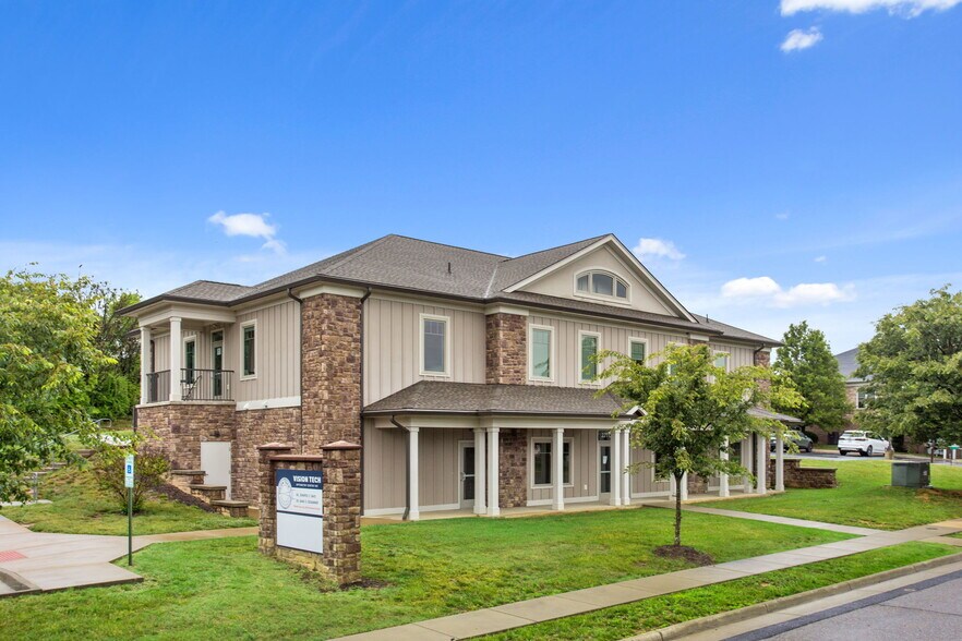 More Photos Of 221 Osage Ln, Waynesboro Medical For Lease