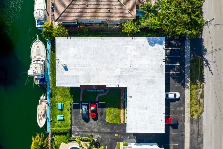 More Photos Of 1316 NE 105th St, Miami Shores Apartments For Sale