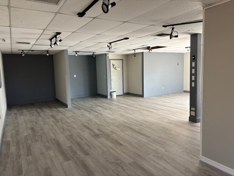 More Photos Of 2596 Nursery Rd, Clearwater Medical For Lease