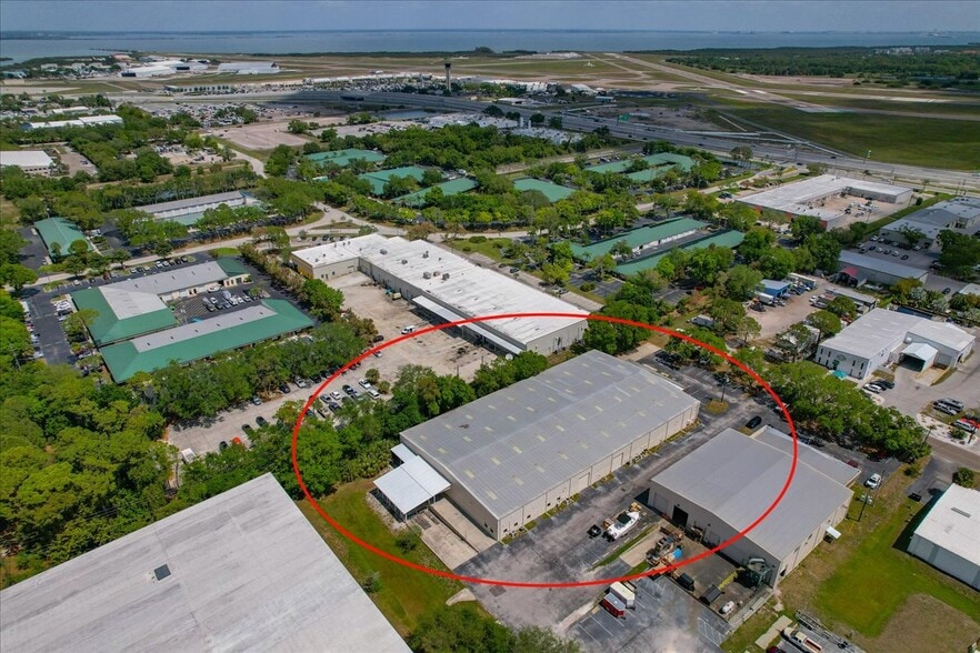 More Photos Of 13770 Automobile Blvd, Clearwater Distribution For Lease