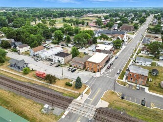 More Photos Of 605 Reed St, Beecher Office For Sale