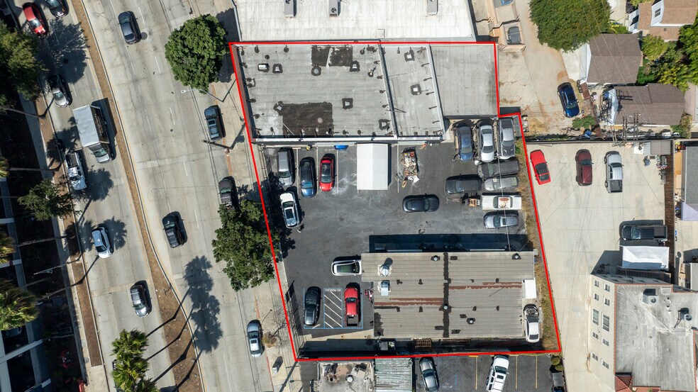More Photos Of 4605–4619 W Pico Boulevard, Los Angeles Auto Repair For Sale