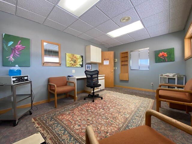 More Photos Of 3125 Main St, Stevens Point Office For Sale