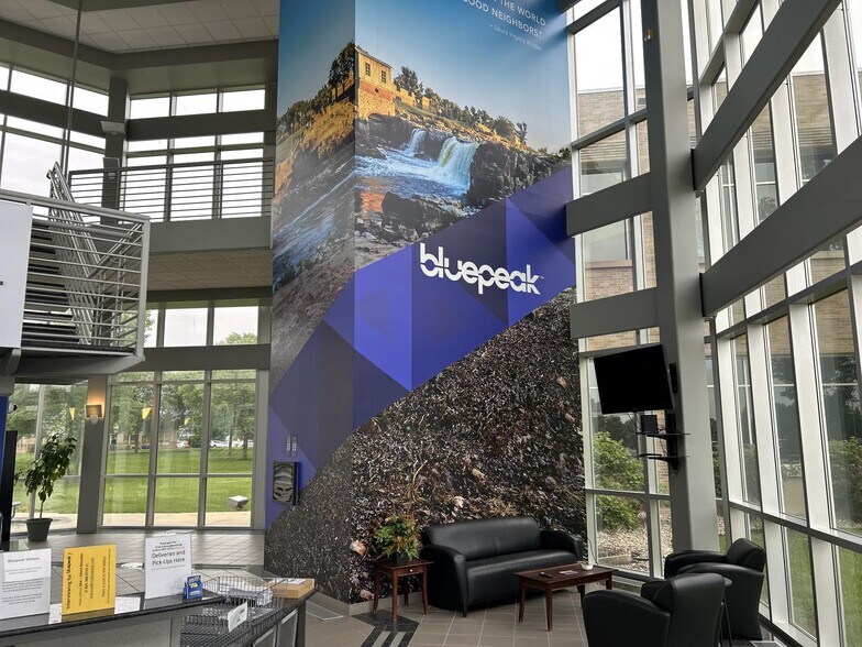 More Photos Of 5100 S Broadband Ln, Sioux Falls Office For Lease