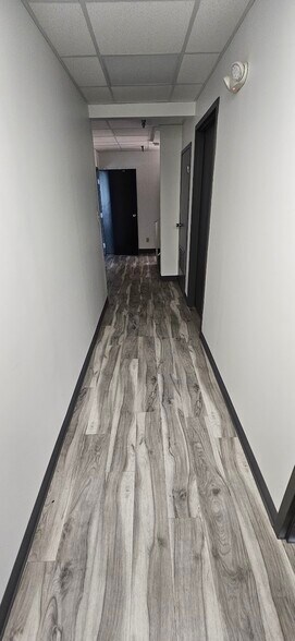 More Photos Of 2655-2711 S Dixie Hwy, Kettering Unknown For Lease