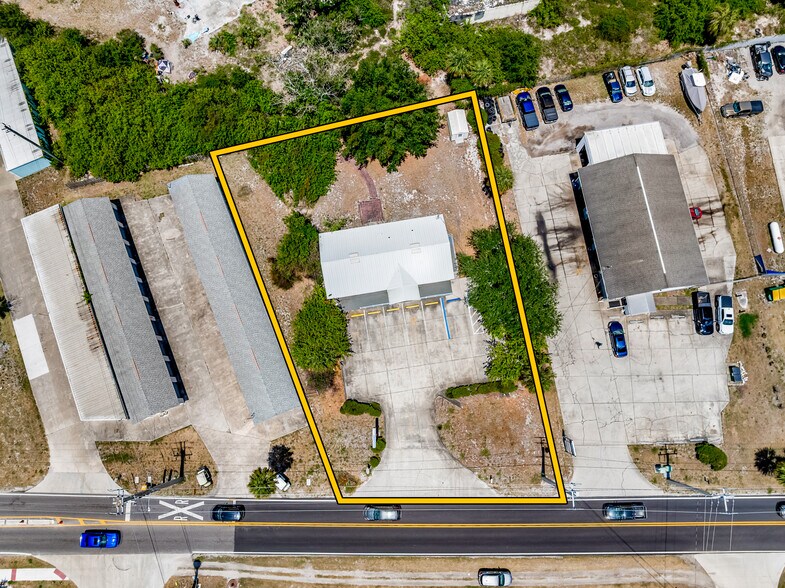 More Photos Of 5660 Micco Rd, Micco Office For Sale