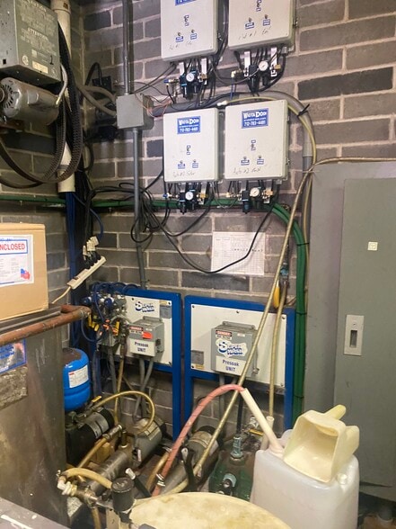 More Photos Of 2217 Plainfield Rd, Crest Hill Carwash For Sale