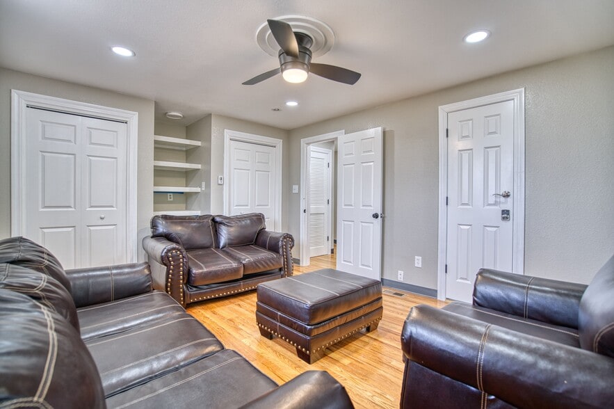 More Photos Of 2880 W 92nd Ave, Federal Heights Office Residential For Sale