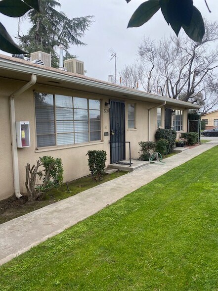 More Photos Of 3233 E Normal Ave, Fresno Apartments For Sale