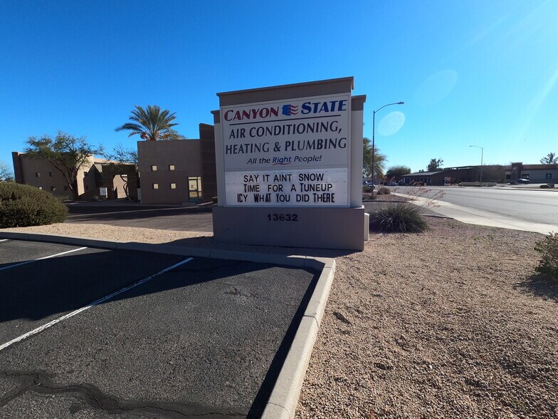 More Photos Of 13632 W Camino Del Sol, Sun City Freestanding For Sale