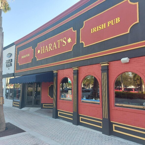 More Photos Of 1820 S Young Cir, Hollywood Restaurant For Sale