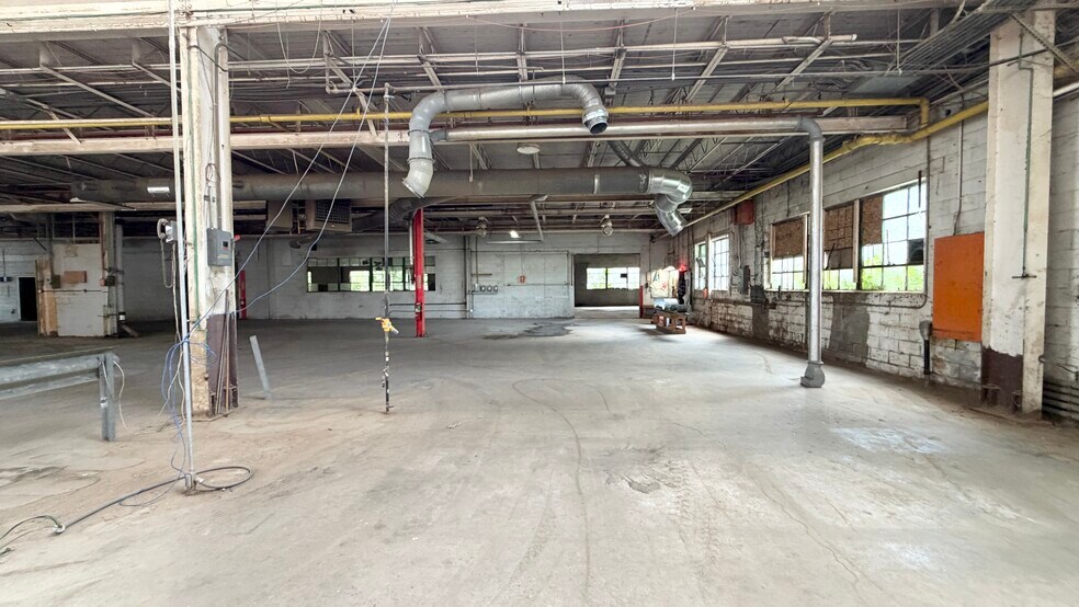 More Photos Of 1300 E 2nd St, Jamestown Industrial For Sale