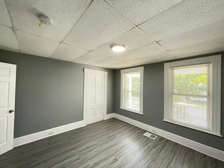 More Photos Of 7 Broadway, Pembroke Multifamily For Sale