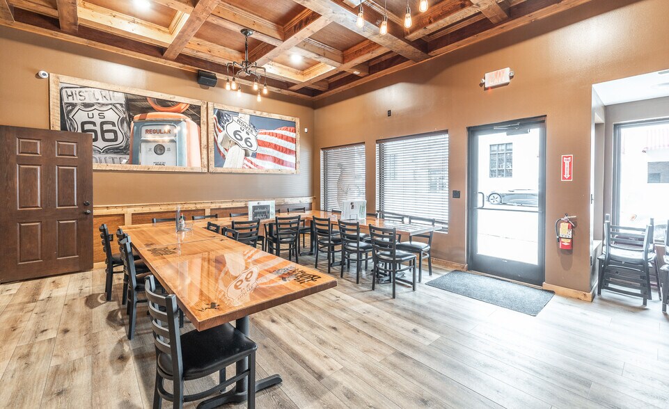 More Photos Of 717 N Pine St, Rolla Restaurant For Sale