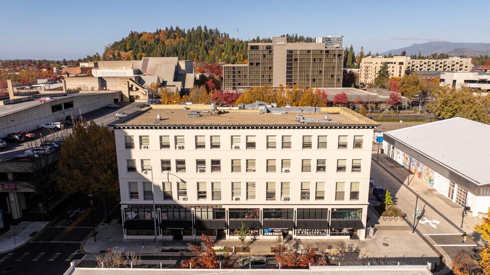 More Photos Of 795 Willamette St, Eugene Apartments For Sale