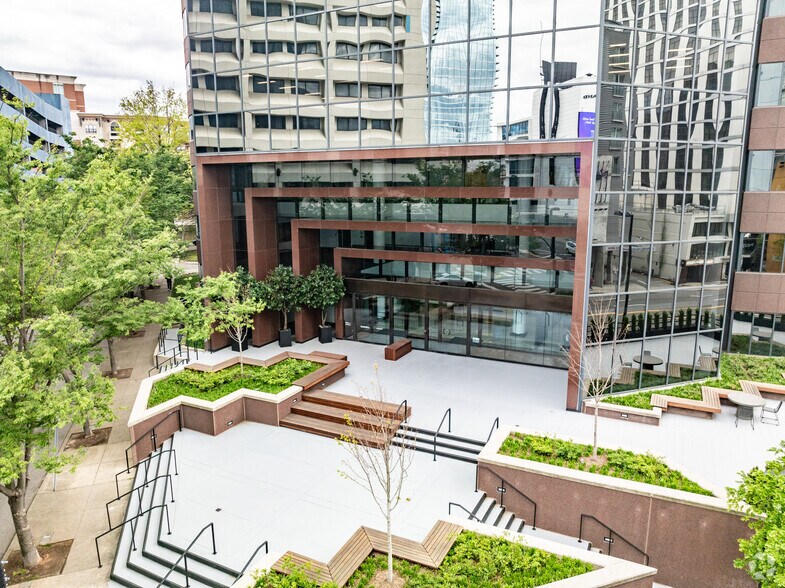 More Photos Of 1801 West End Ave, Nashville Coworking Space