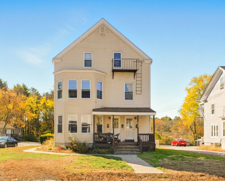 More Photos Of 248 Church St, Pascoag Apartments For Sale
