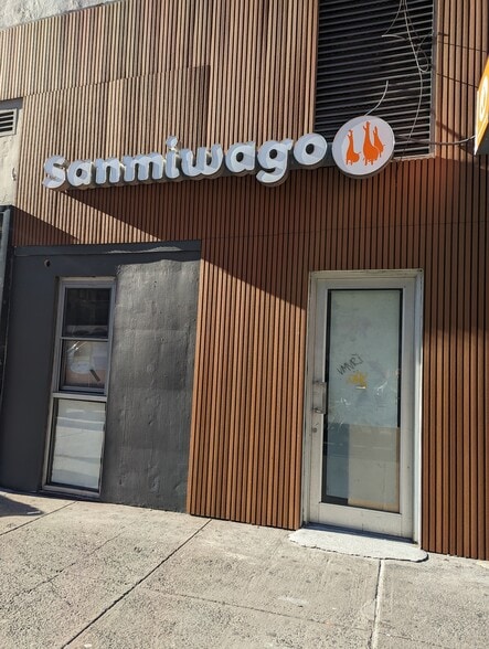 More Photos Of 64-66 Seventh Ave, New York Apartments For Lease