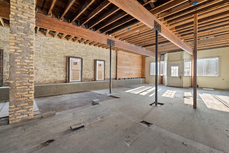 More Photos Of 1030 Main St, Union Grove Storefront Retail Residential For Sale