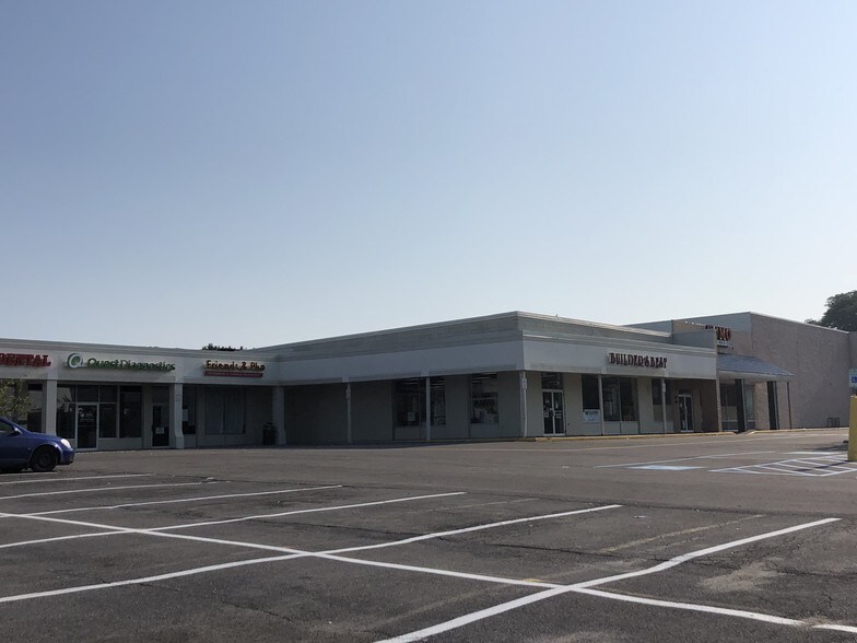 More Photos Of 2301-2315 N Triphammer Rd, Ithaca Unknown For Lease