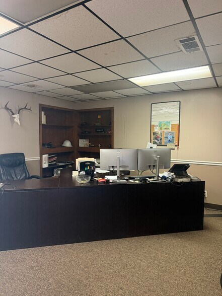 More Photos Of 905-945 N Market St, Shreveport Industrial For Sale