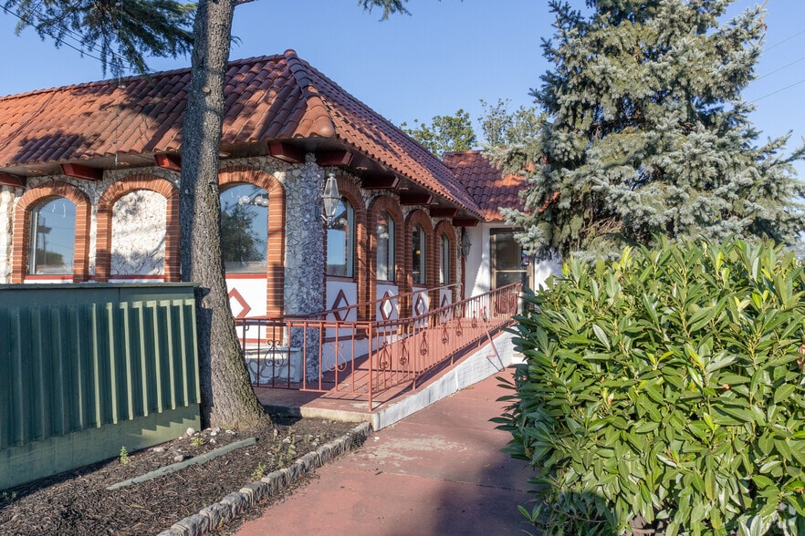 More Photos Of , South Plainfield General Retail For Sale