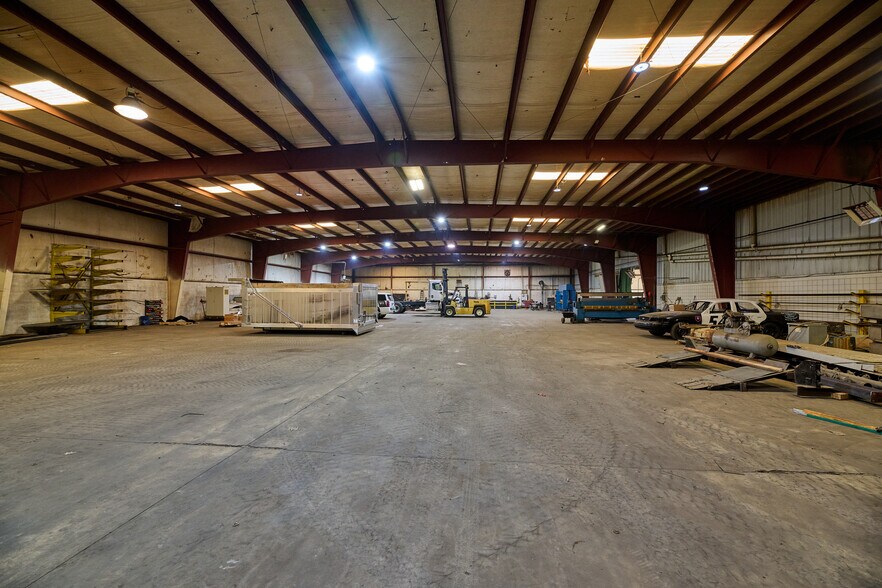 More Photos Of 7464 Sharon Mercer Rd, Mercer General Retail For Sale