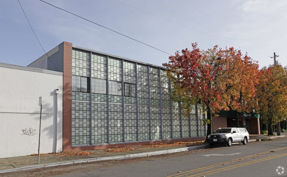 More Photos Of 712 D St, San Rafael Medical For Lease