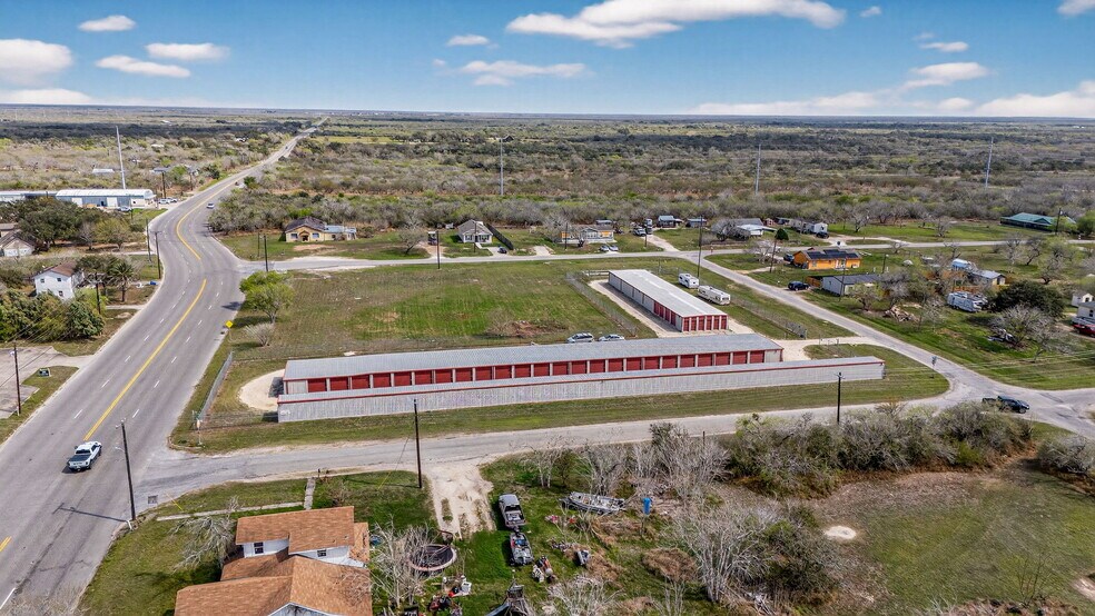 More Photos Of 608 Bayou st, Refugio Self Storage For Sale