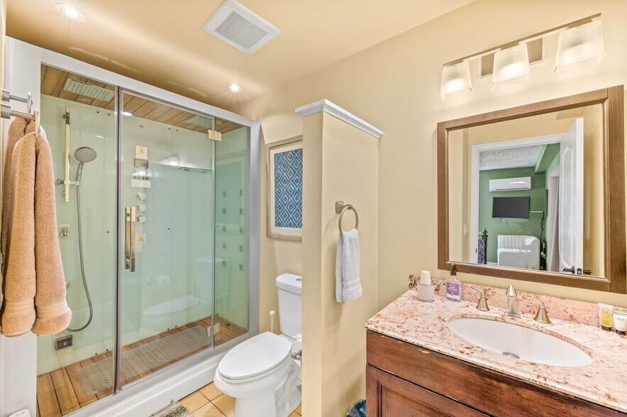 More Photos Of 89 Cedar St, Saint Augustine Hotel For Sale
