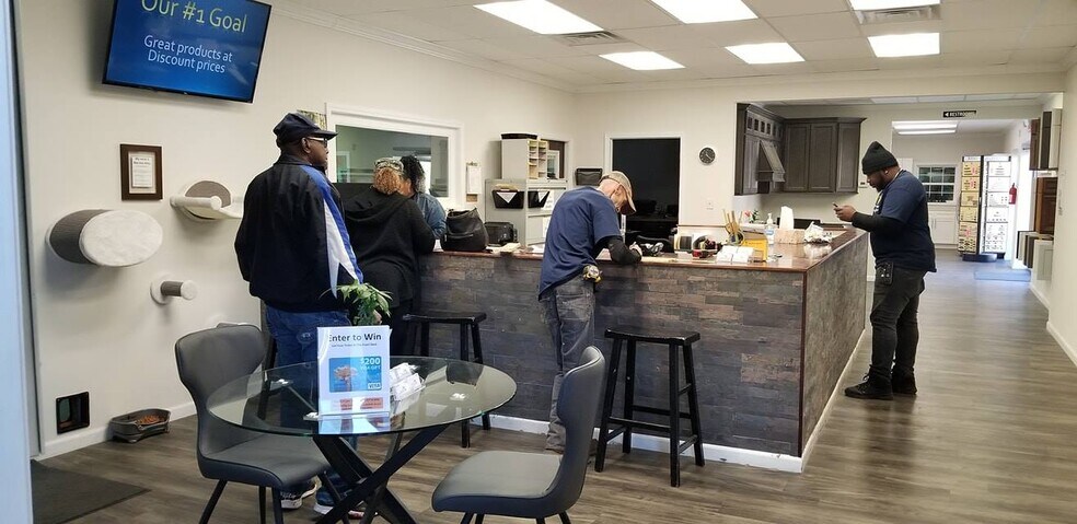 More Photos Of 1840 Tucker Industrial Rd, Tucker Flex For Sale