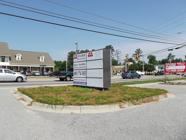 More Photos Of 699 Bultman Dr, Sumter Storefront Retail Office For Lease