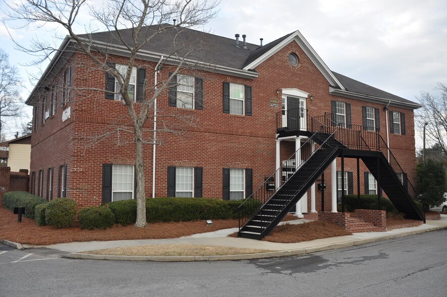 Primary Photo Of 4634 Lawrenceville Hwy NW, Lilburn Office For Lease