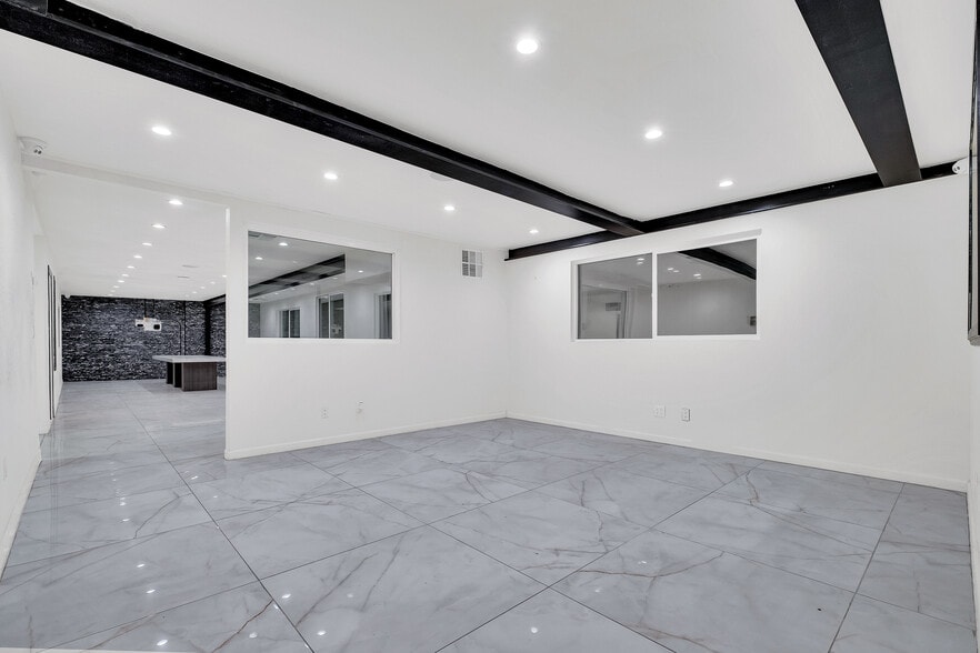 More Photos Of 8100 Electric Ave, Stanton Warehouse For Sale