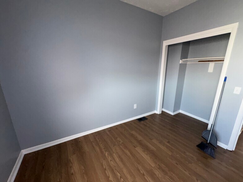 More Photos Of 473 N Goodman St, Rochester Storefront Retail Residential For Sale