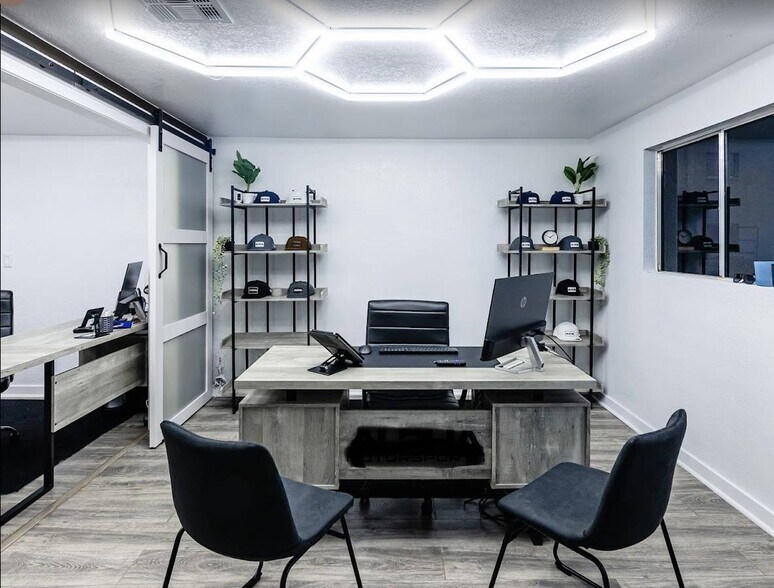 More Photos Of 1545 E Yucca St, Phoenix Warehouse For Lease