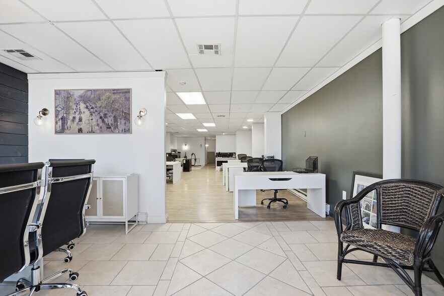 More Photos Of 49 Main St, Amesbury Office For Sale