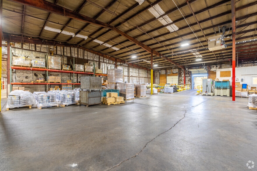 More Photos Of 630 George St, Marshfield Warehouse For Sale