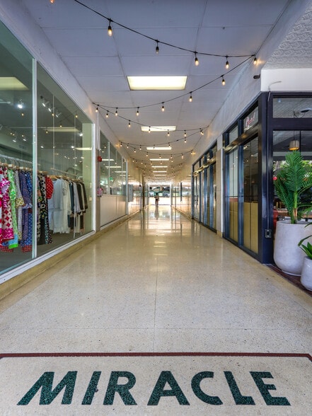 More Photos Of 200-230 Miracle Mile, Coral Gables Storefront Retail Office For Lease