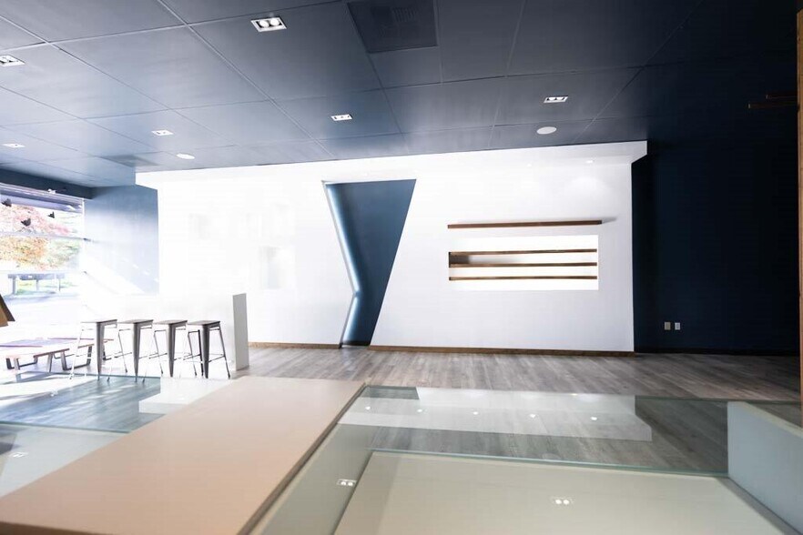 More Photos Of 3225 Harrison Ave NW, Olympia General Retail For Lease