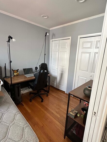 More Photos Of 1017 Westside Ave, Jersey City Public Library For Sale