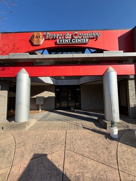 More Photos Of 11354 White Rock Rd, Rancho Cordova Showroom For Sale