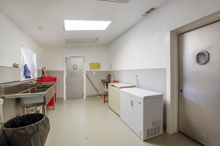 More Photos Of 11 Upper Cibolo Creek Rd, Boerne Restaurant For Sale