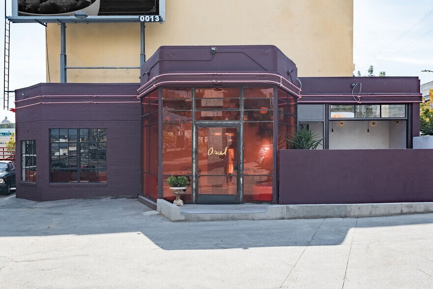 More Photos Of , Los Angeles Unknown For Sale