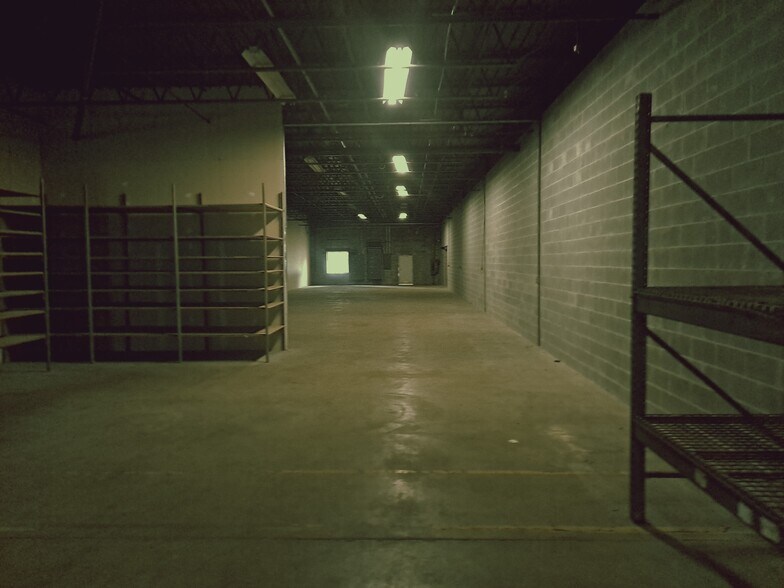 More Photos Of 501 Wilson Ln, Elkins Office Residential For Lease
