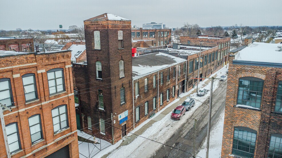 More Photos Of 3155 W 33rd St, Cleveland Warehouse For Sale