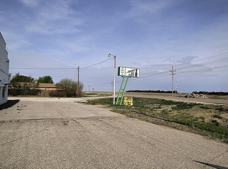 More Photos Of 420 N Main St, Otis Freestanding For Sale