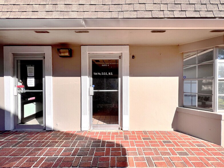More Photos Of 200 Avenue K SE, Winter Haven Office For Lease